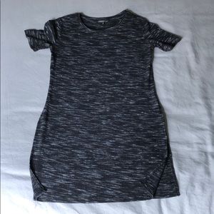 DYNAMITE DARK/LIGHT GREY MIX SHORT SLEEVE LONG T